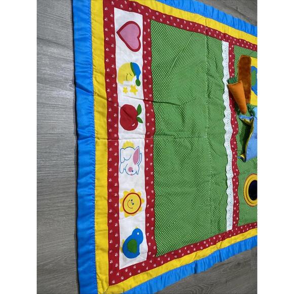 Vintage 1985 Playskool Baby Fold N Go Play Mat Activity Quilt Blanket Tummy Time - Picture 4 of 6